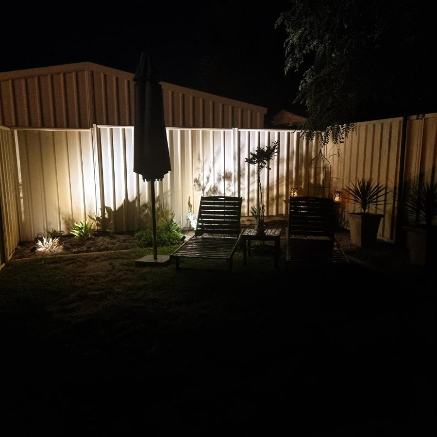 Queen Bed Apartment- No Sharing, Your Very Own Space Quinns Rocks Exterior photo